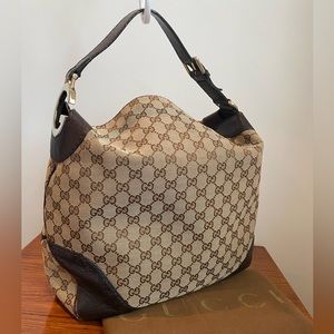 Large GUCCI GG Canvas Shoulder Bag